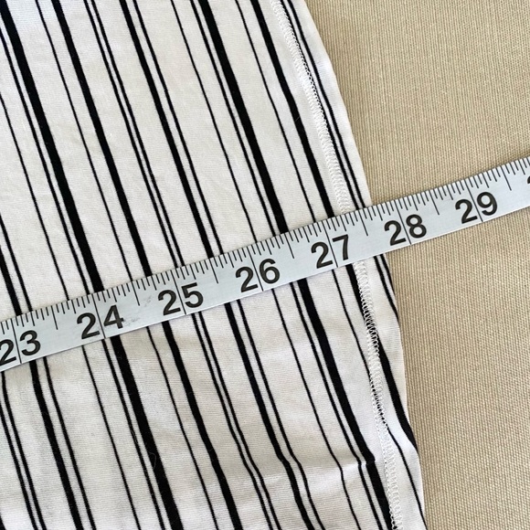 Lululemon | All Tied Up Tank - Picture 11 of 11